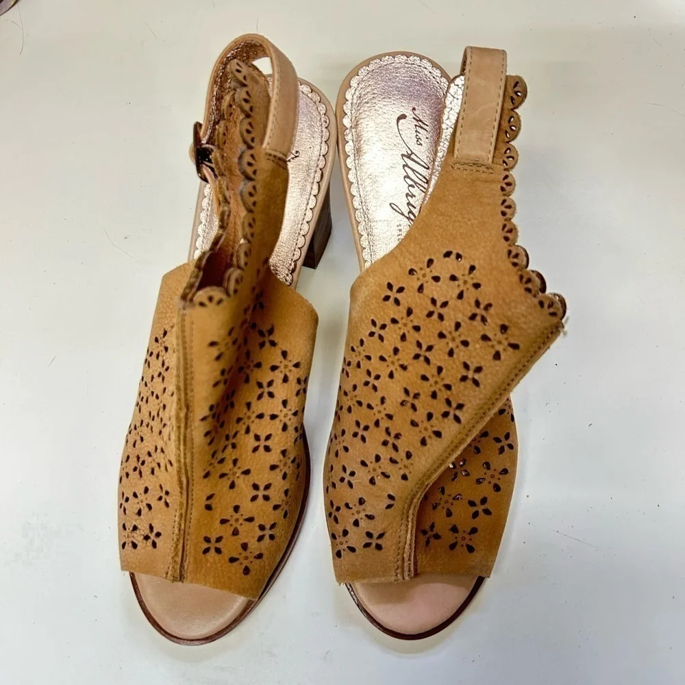 Miss Albright Peep Toe Sling Back Sandals
